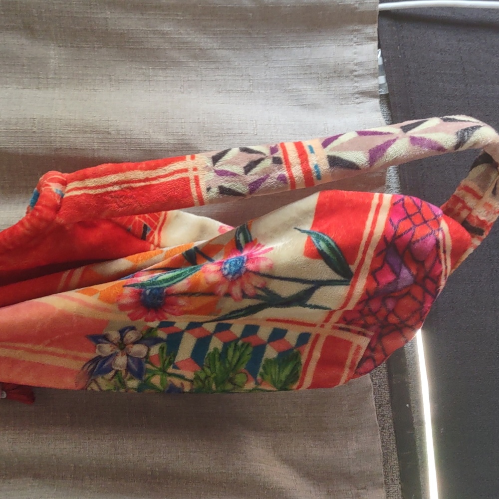 Johnny Was colorful soft bag - Picture 2 of 3